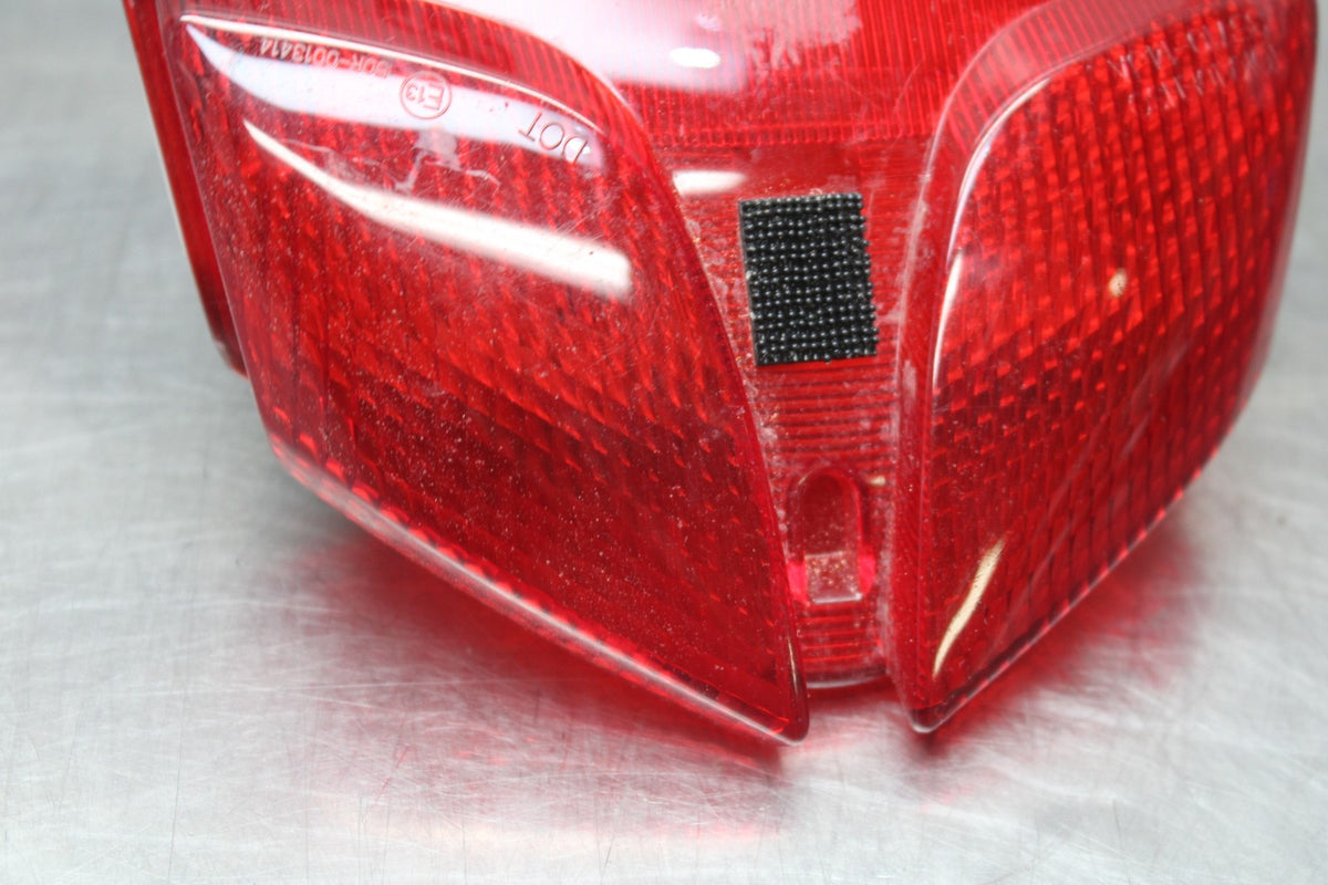 11-25 SUZUKI GSXR 600  REAR TAIL TAILLIGHT BACK BRAKE LIGHT BB830