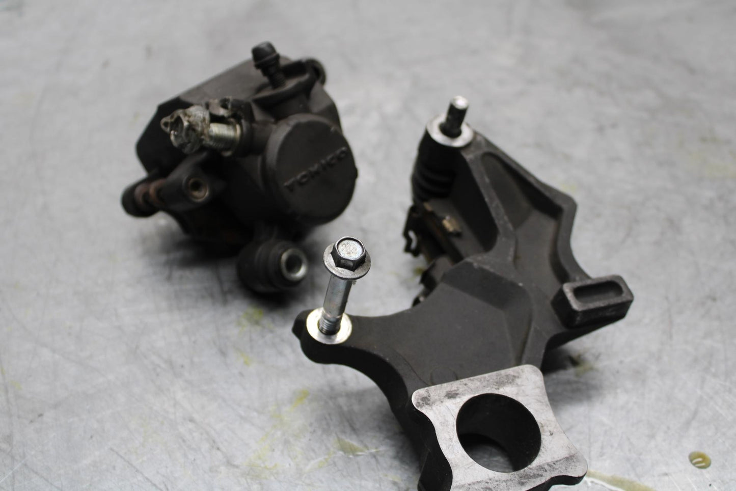 2006 Suzuki GSXR600 REAR BACK BRAKE CALIPER BB447