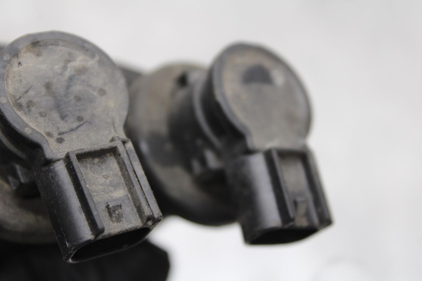 2008 Suzuki GSXR600 IGNITION COILS COIL SPARK PLUG CAPS 33410-37H00 BB593
