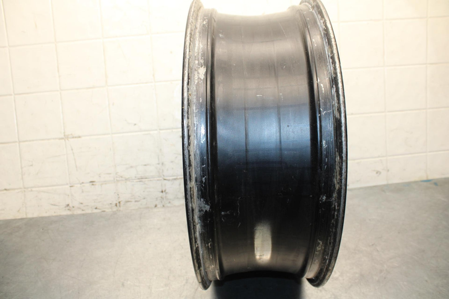 2000 Kawasaki Ninja ZX12R ZX1200A REAR ROTOR AND WHEEL RIMBRAKE DISC  BB565