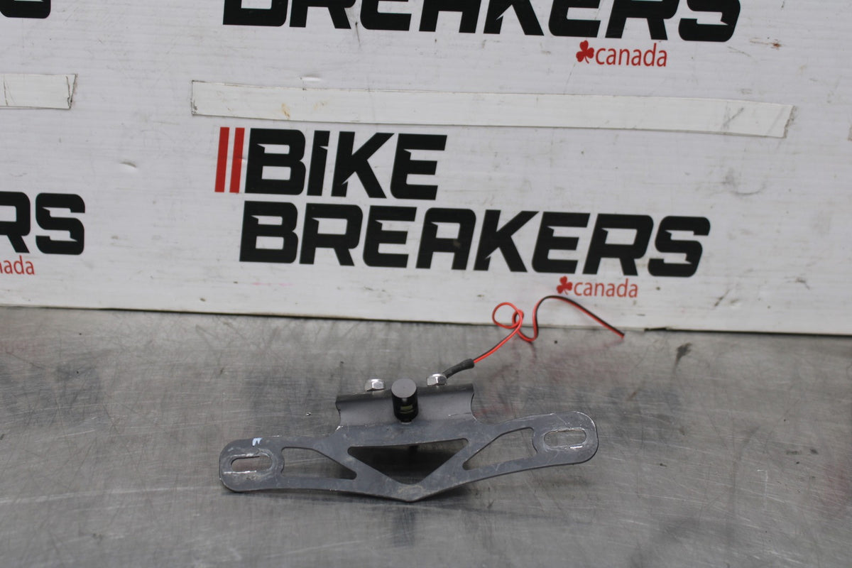 23-24 YAMAHA MT-07 FENDER ELIMINATOR LICENSE PLATE BRACKET  BB927