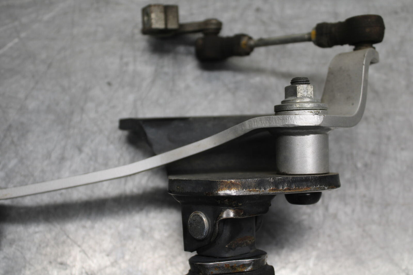 10-13 HONDA SHADOW RS 750 VT750RS LEFT FRONT FOOT PEG /W SHIFTER BB718