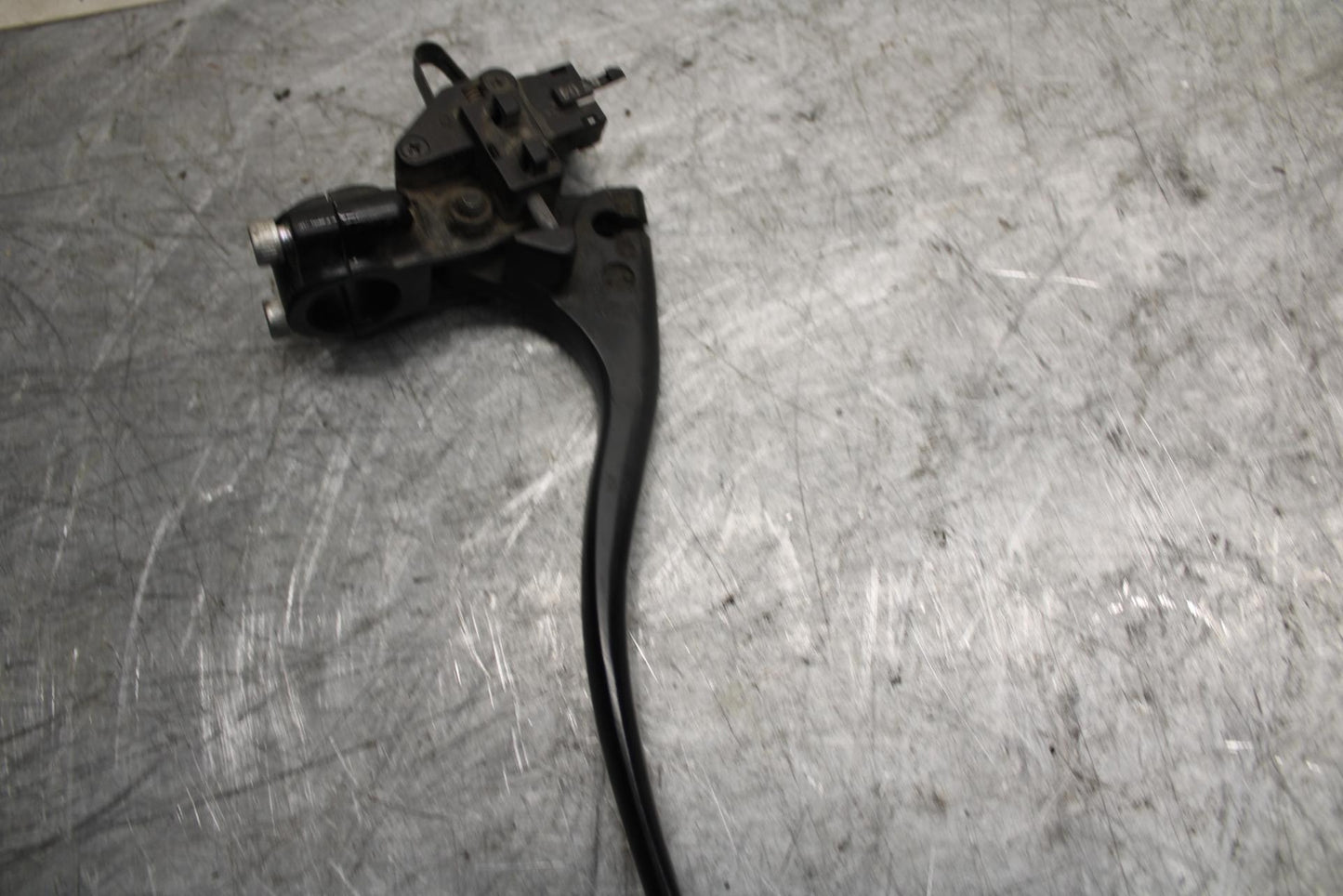 2009 Kawasaki Ninja ZX6R ZX600R CLUTCH PERCH MOUNT WITH LEVER  BB538