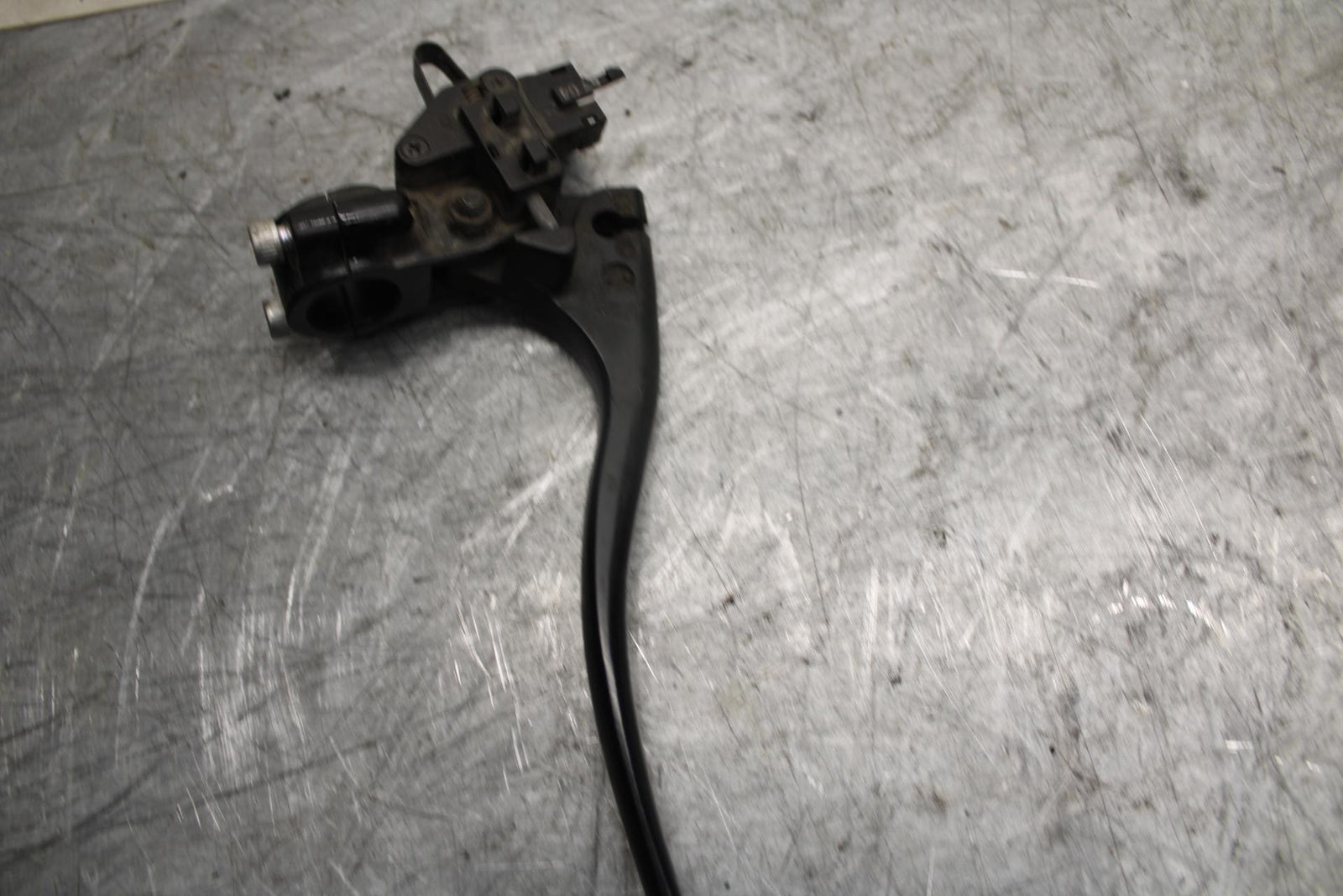 2009 Kawasaki Ninja ZX6R ZX600R CLUTCH PERCH MOUNT WITH LEVER  BB538