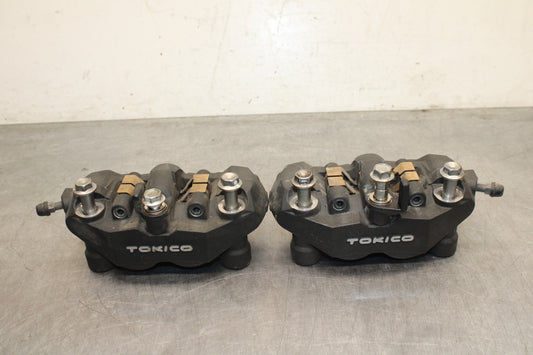 09 SUZUKI GSXR600 RIGHT LEFT FRONT BRAKE CALIPER SET PAIR CALIPERS BB759
