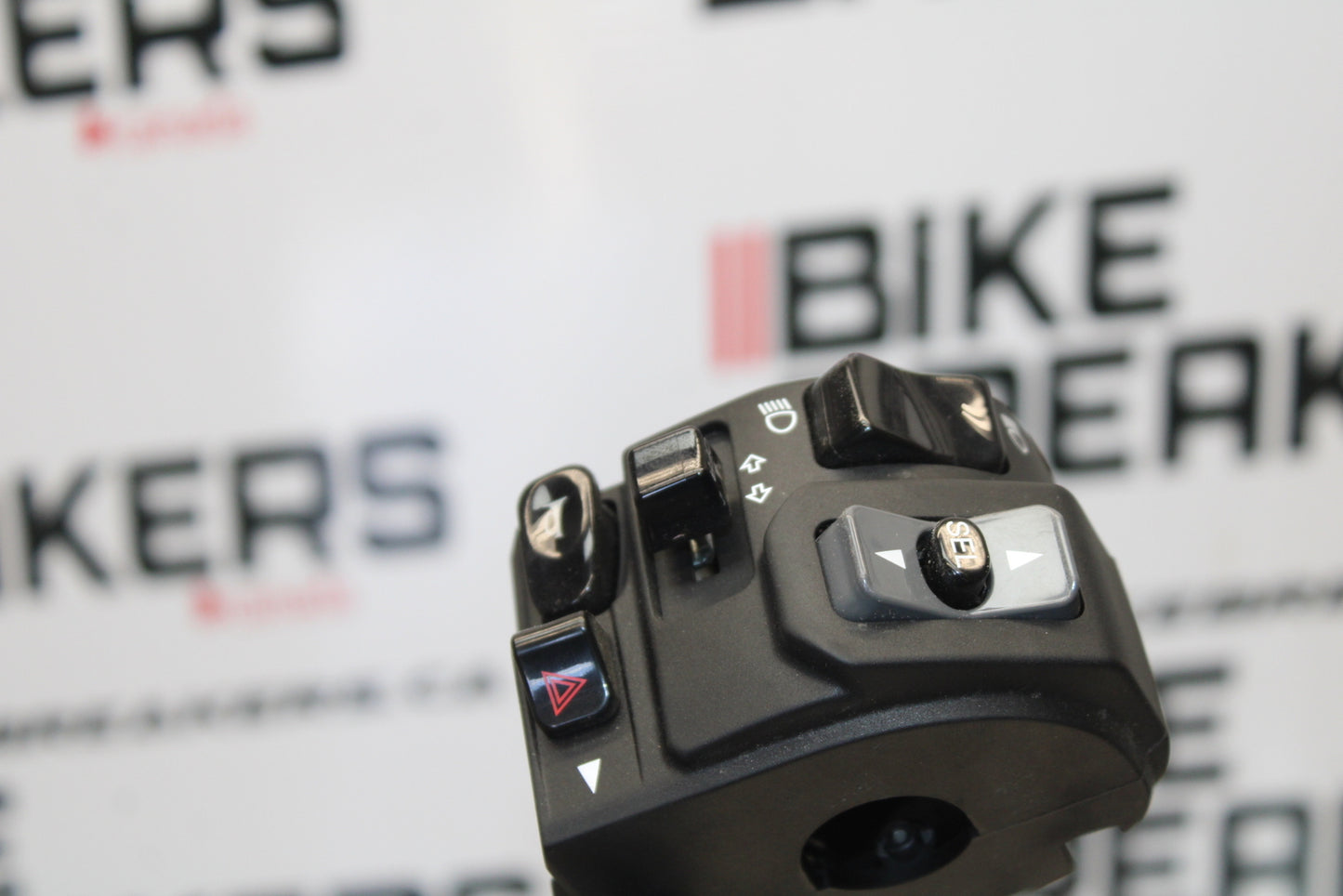 23-24 KAWASAKI NINJA ZX14R NEW!! LEFT CLIP ON HORN SIGNALS SWITCH SWITCHES BB153