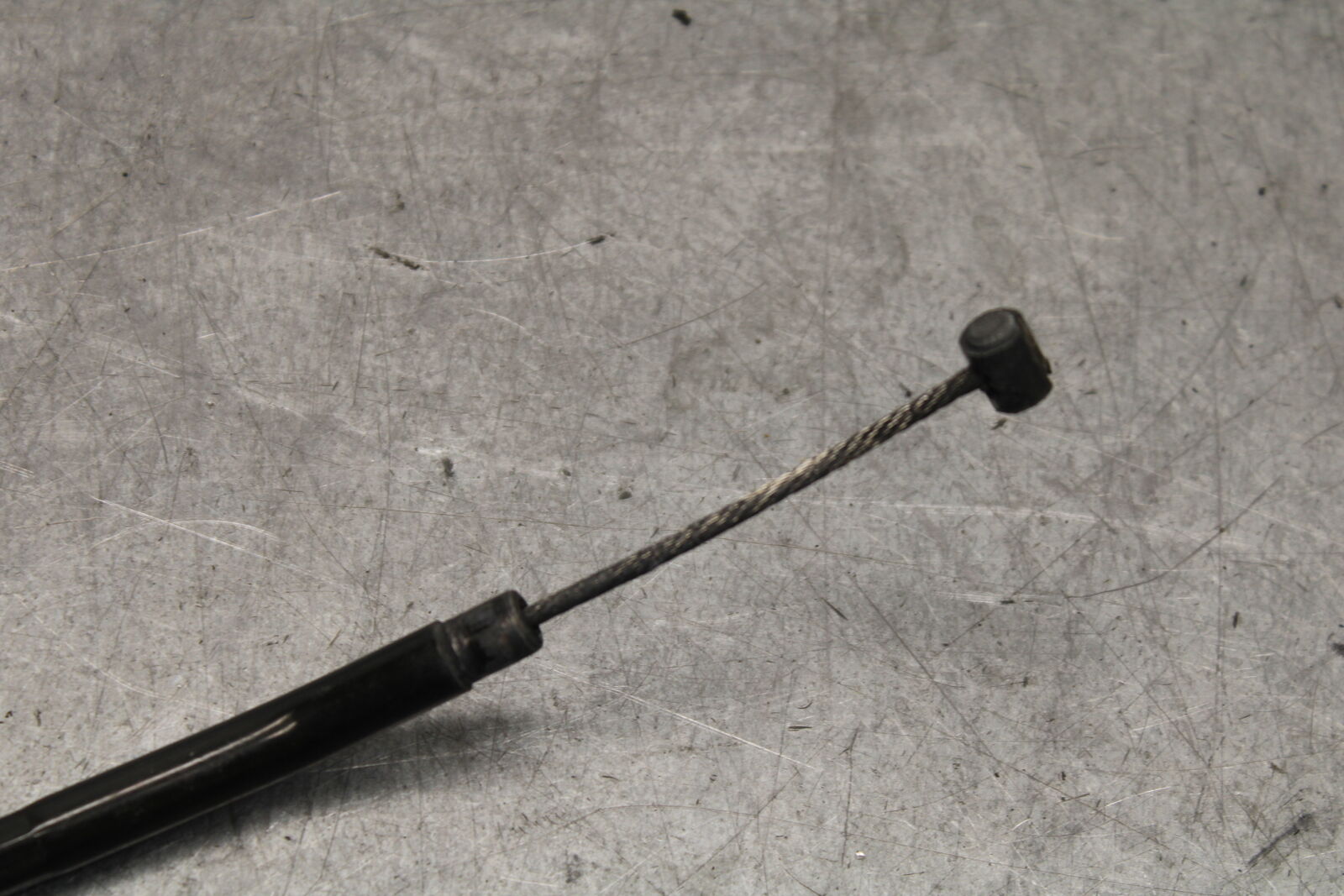 05-06 SUZUKI GSXR1000 CLUTCH CABLE LINE 58200-41G00 BB663