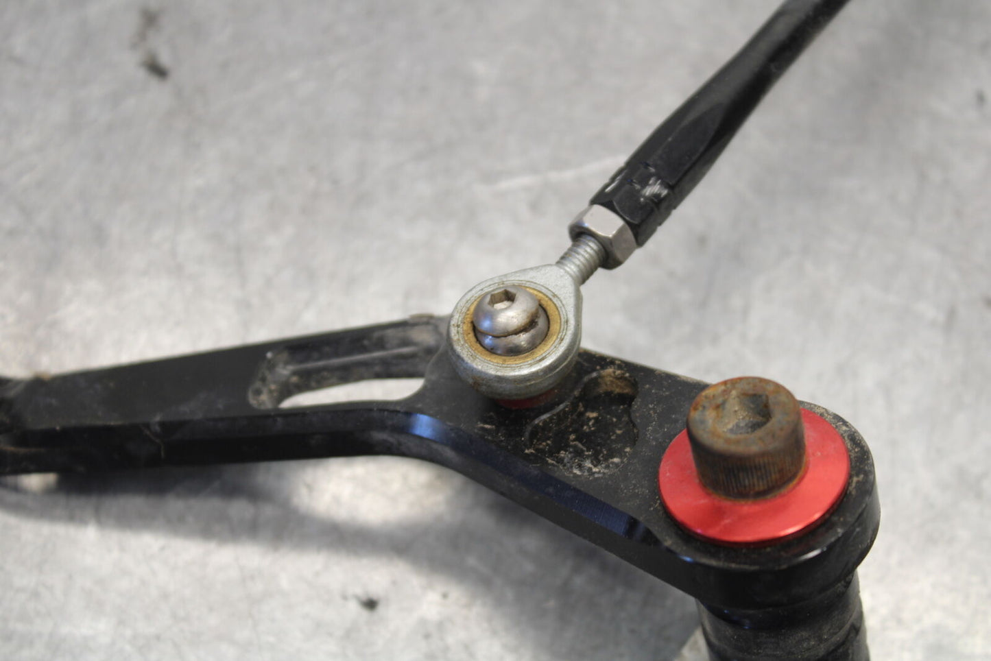11-24 SUZUKI GSXR750 SHIFTER LINKAGE SHIFT LINK PEDAL BB687