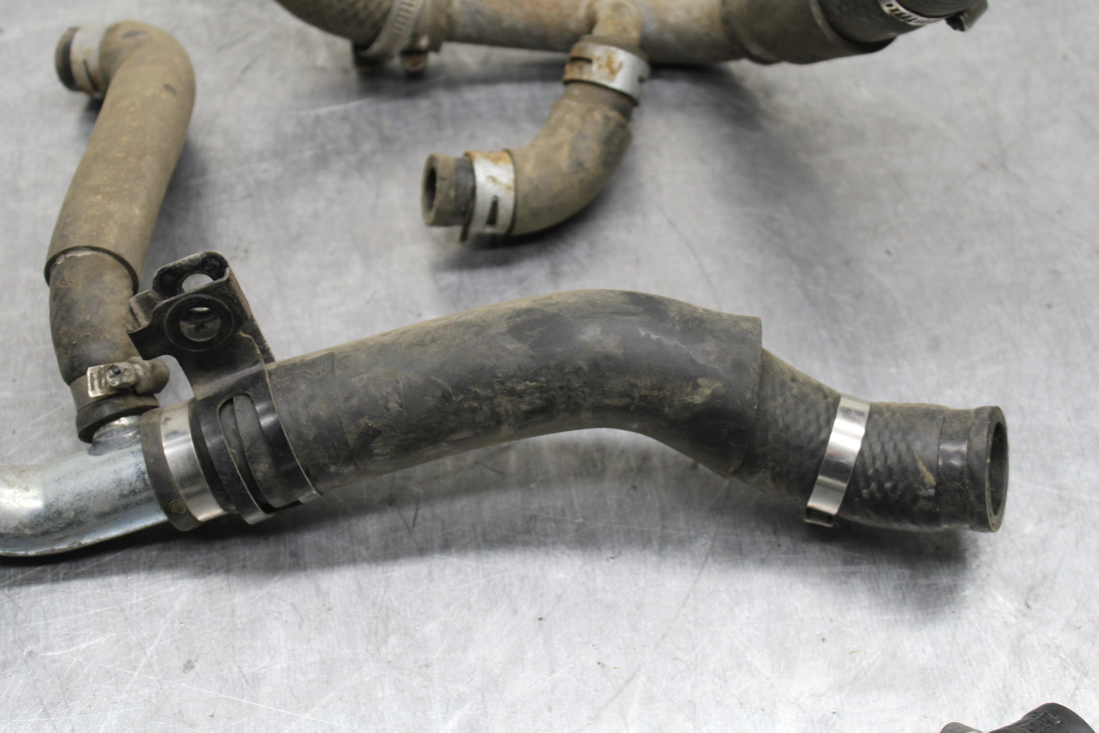 08-16 YAMAHA YZF R6 RADIATOR HOSES ENGINE COOLANT WATER PIPES HOSE KIT SET BB131