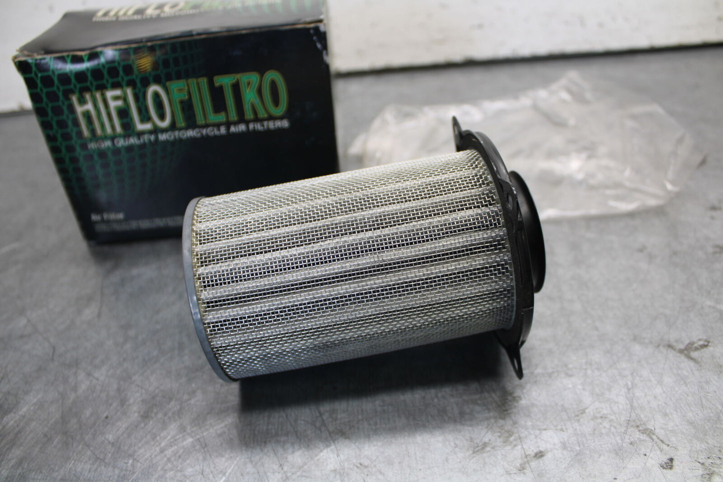04-09 SUZUKI GS500F AIRBOX AIR INTAKE FILTER BB261