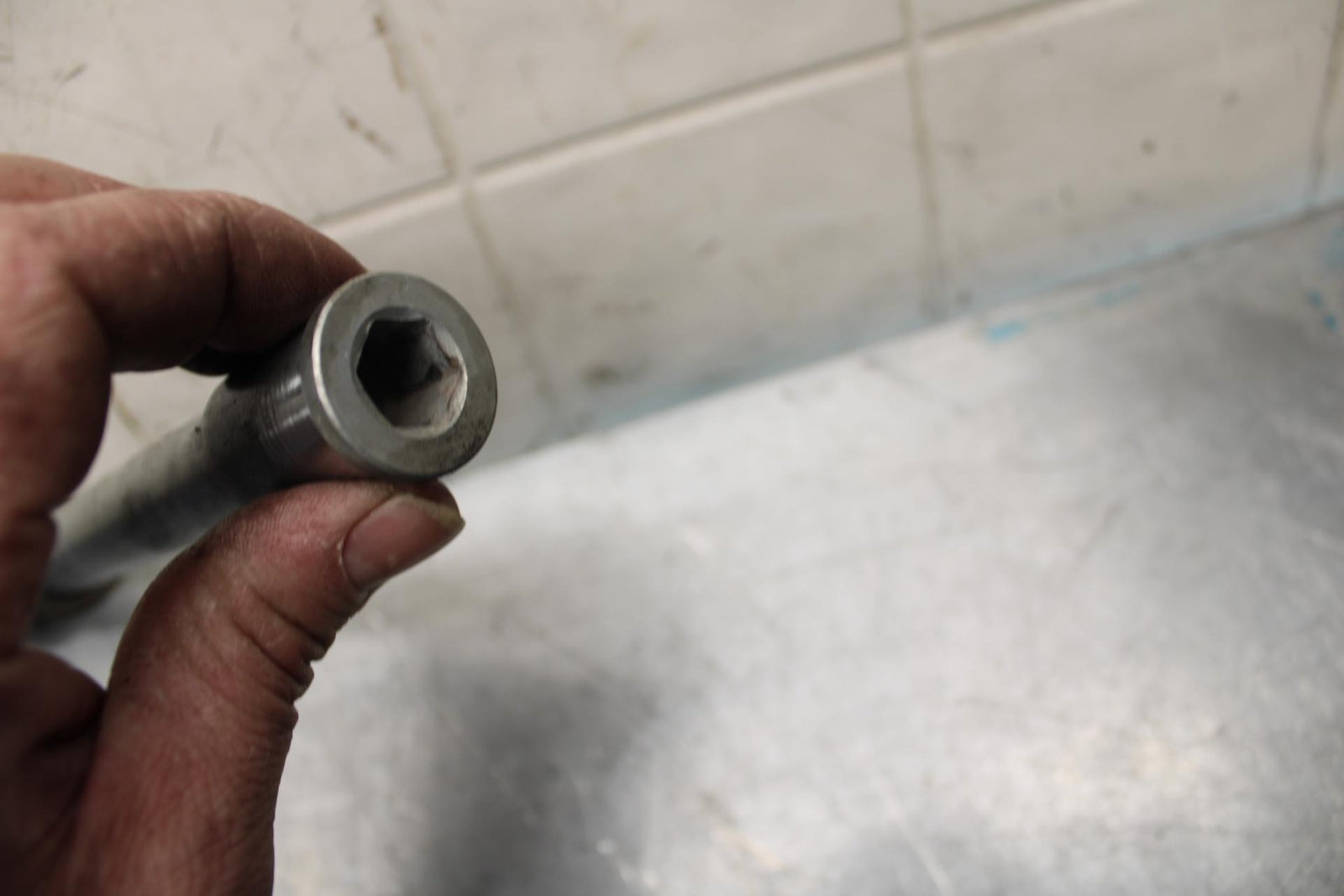 11 KAWASAKI NINJA 650 ER EX 650 FRONT WHEEL RIM AXLE PIVOT BOLT BB503