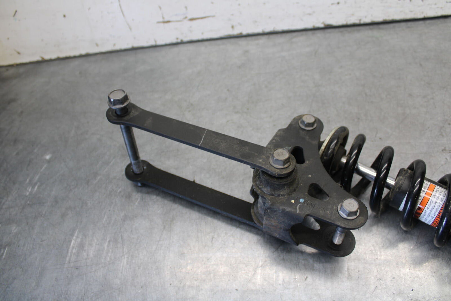 18-23 KAWASAKI NINJA 400 REAR BACK SHOCK ABSORBER SUSPENSION BB679