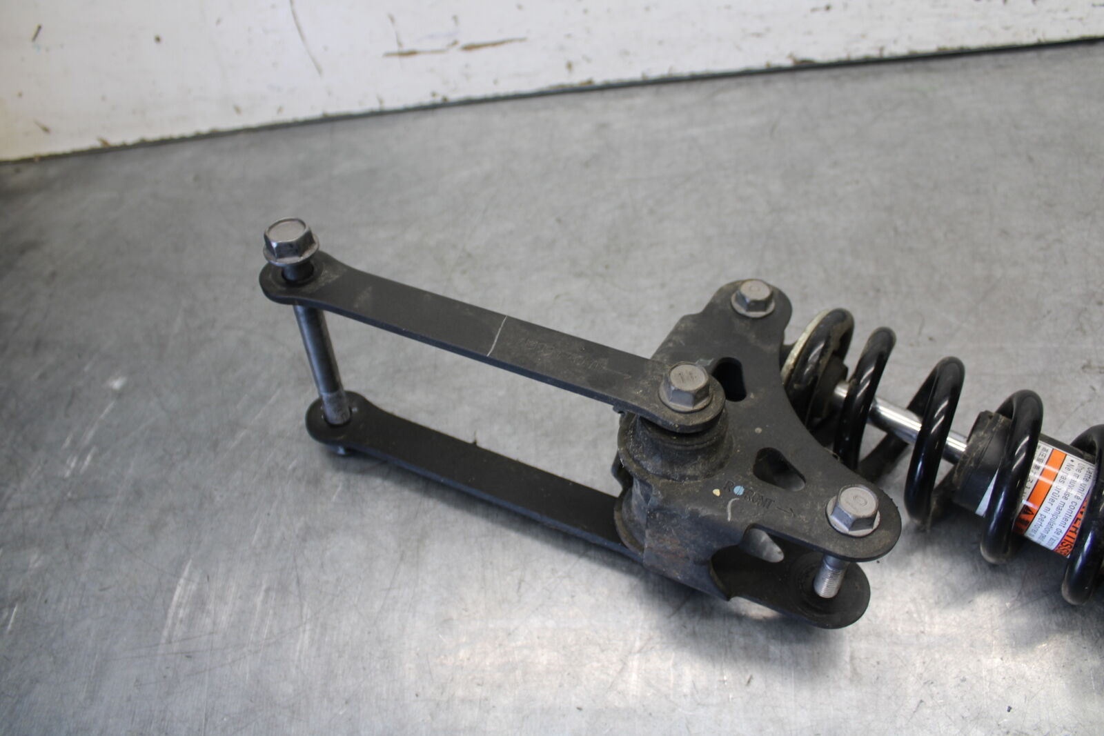 18-23 KAWASAKI NINJA 400 REAR BACK SHOCK ABSORBER SUSPENSION BB679