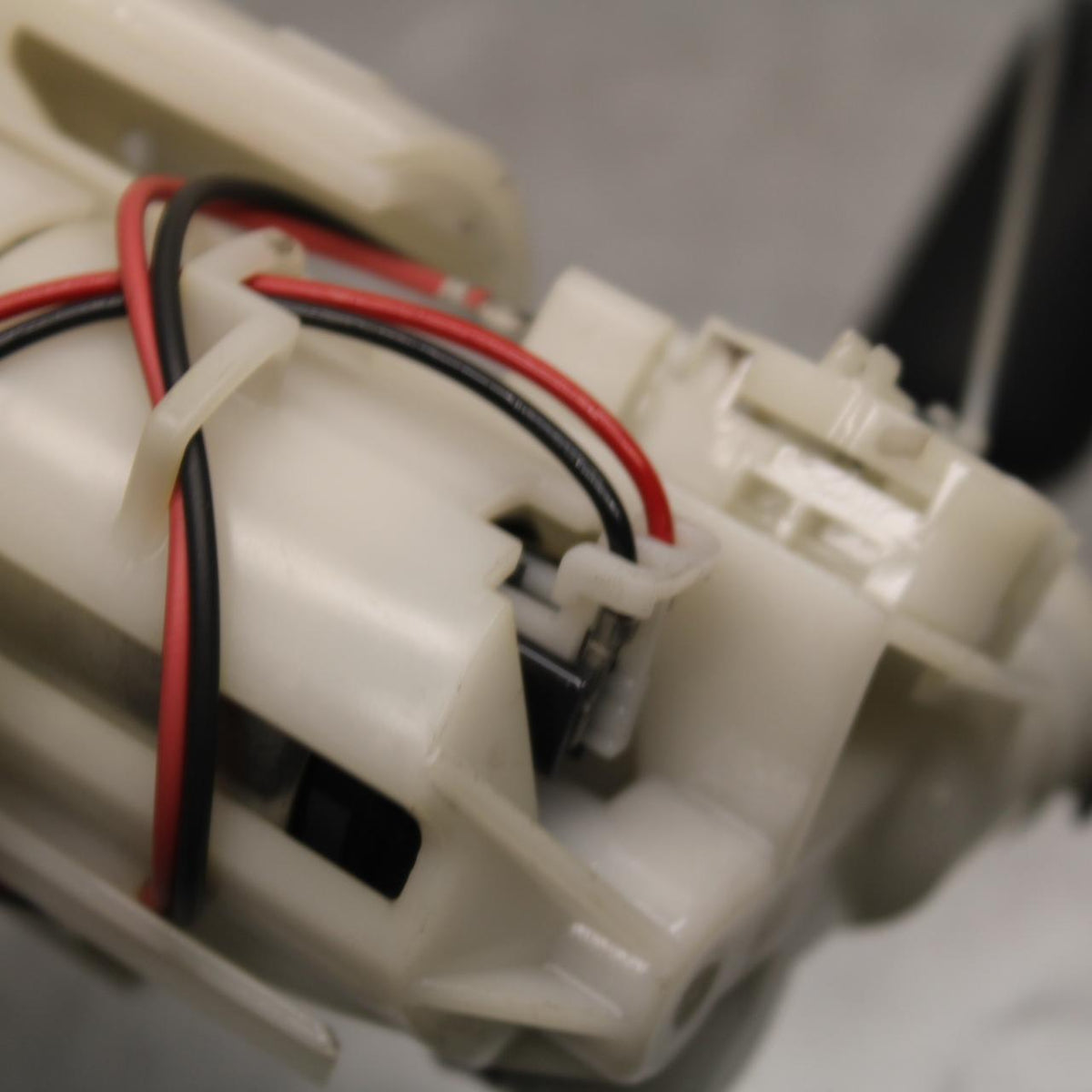 15-18 HONDA CB300FA FUEL PUMP GAS PETROL SENDER UNIT BB646