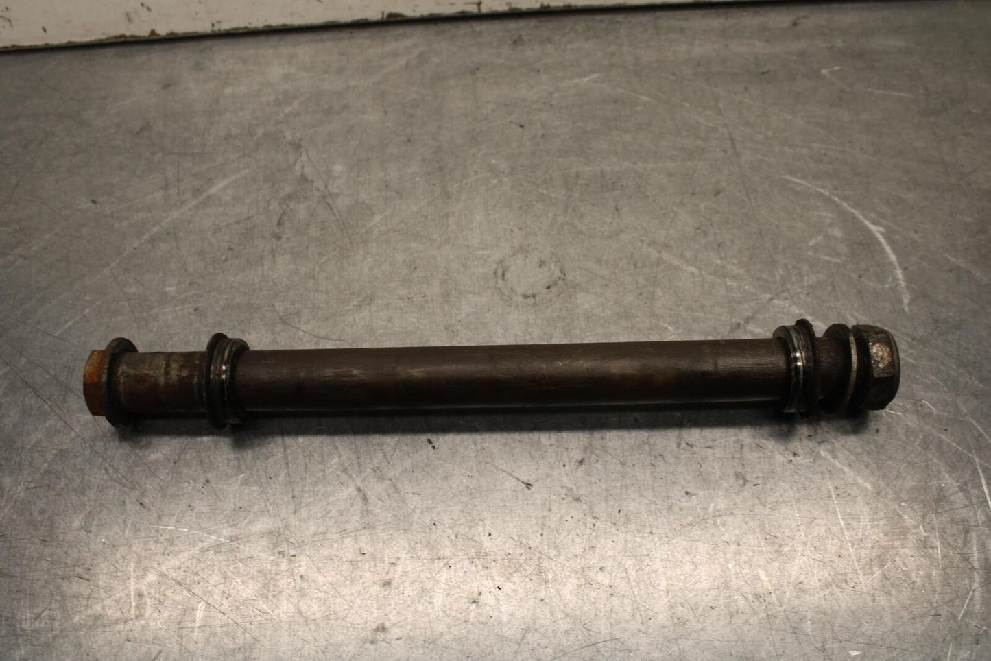 03-04 HONDA CBR600RR REAR AXLE BACK WHEEL RIM PIVOT BOLT AXEL  BB637