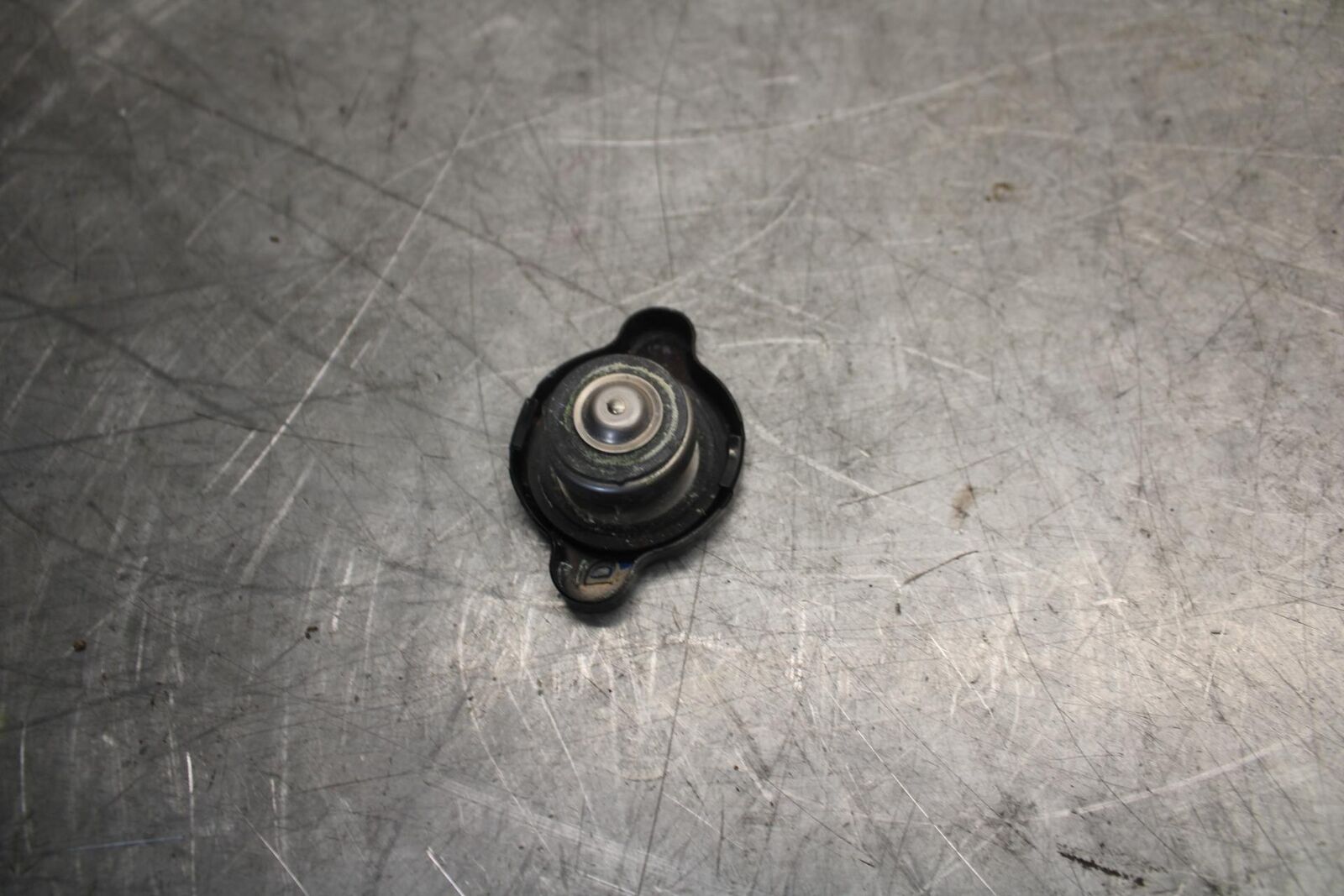 19-20 KAWASAKI NINJA ZX6R RADIATOR CAP BB517