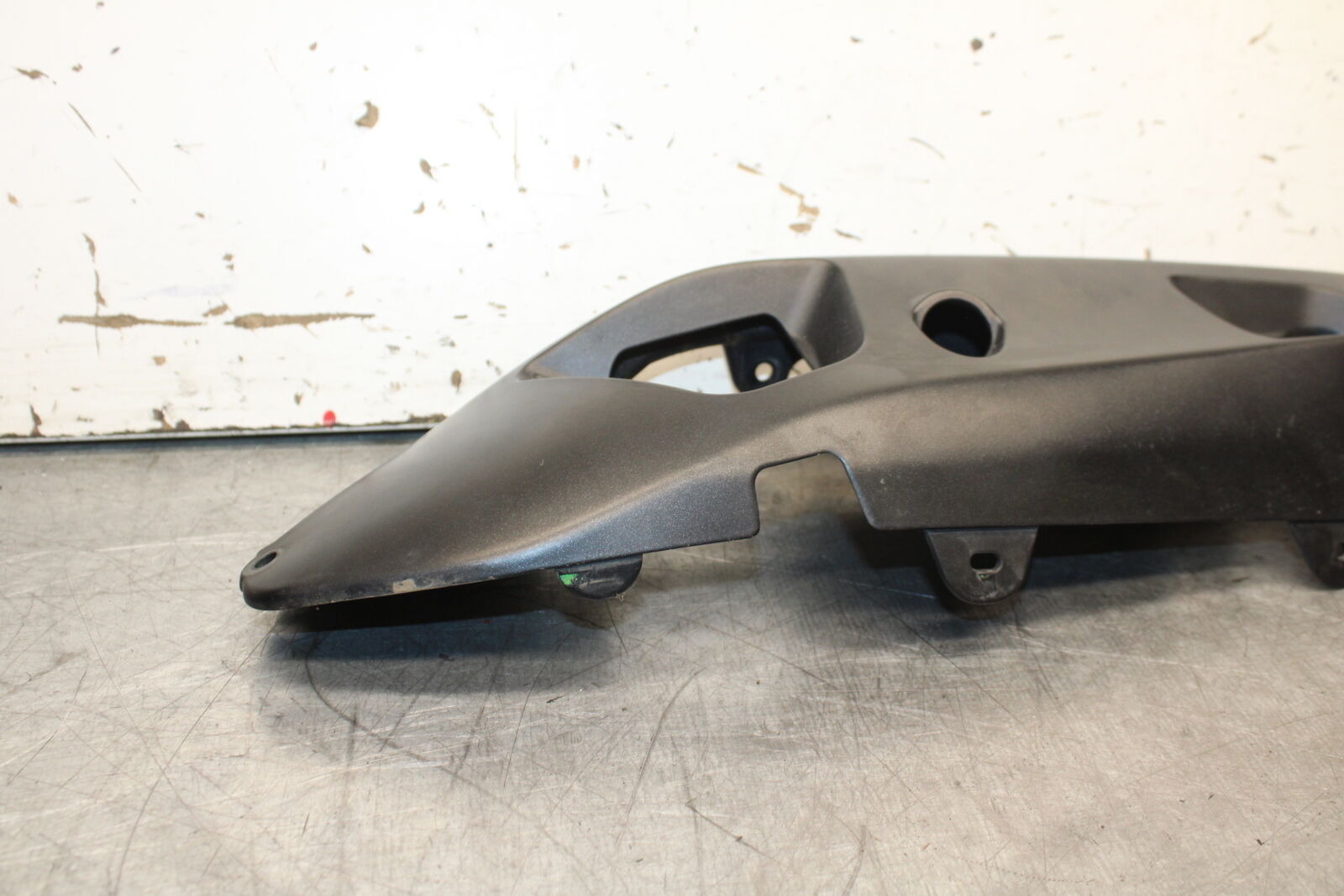 12-17 KAWASAKI ER-6N Z650 LEFT REAR BACK TAIL FAIRING COWL SHROUD BB709