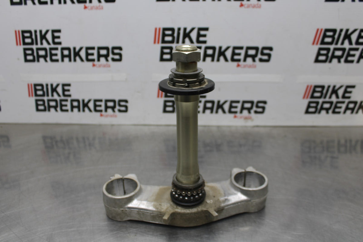 05-06 KAWASAKI NINJA ZX6R FRONT FORKS CLAMP LOWER TRIPLE TREE STEM BB877