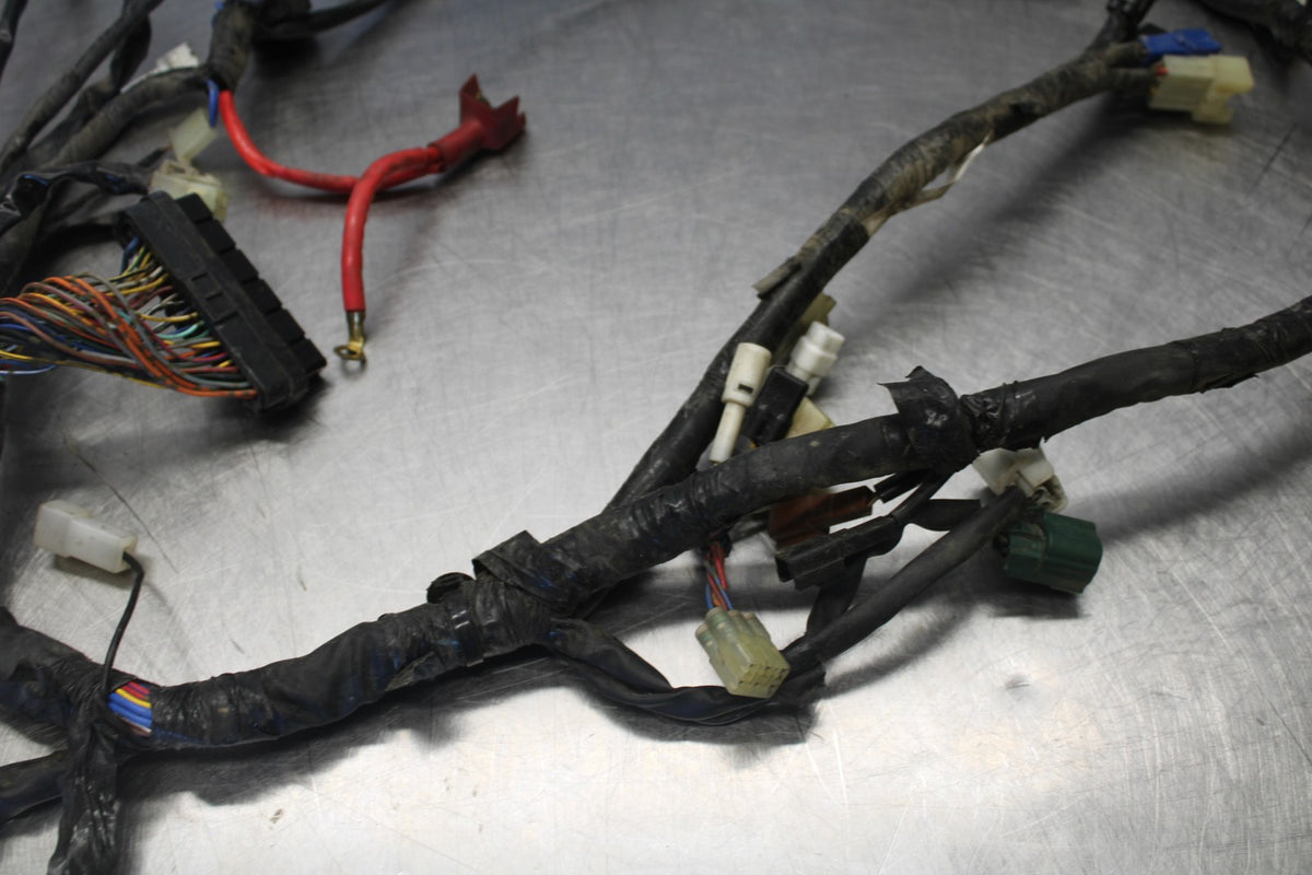 05 YAMAHA YZF R6 MAIN ENGINE WIRING HARNESS MOTOR WIRE LOOM BB894