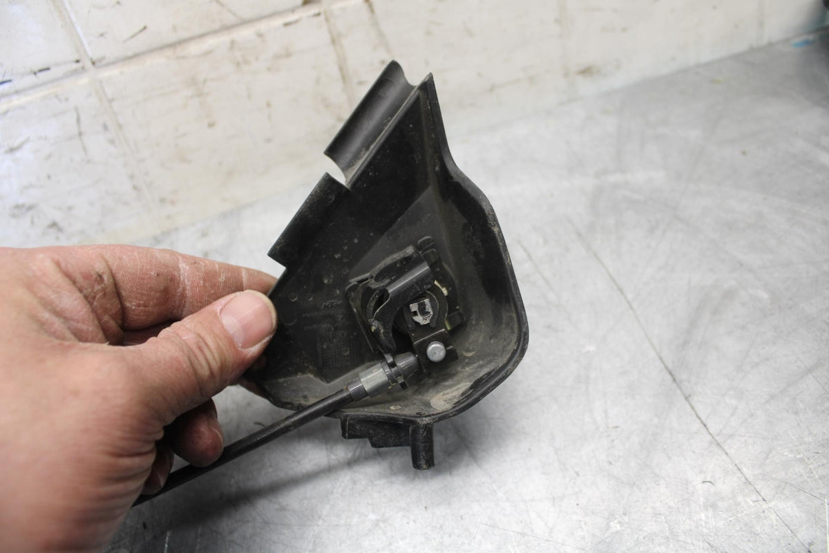 22 KTM 890 ADVENTURE   REAR  SEAT PAD  PILLION LATCH LOCK BB514