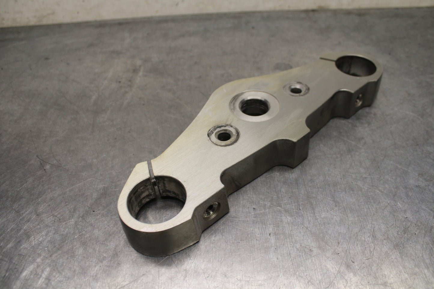 05-08 KAWASAKI VULCAN 1500 VN1500N CLASSIC FORKS UPPER TRIPLE TREE CLAMP BB133