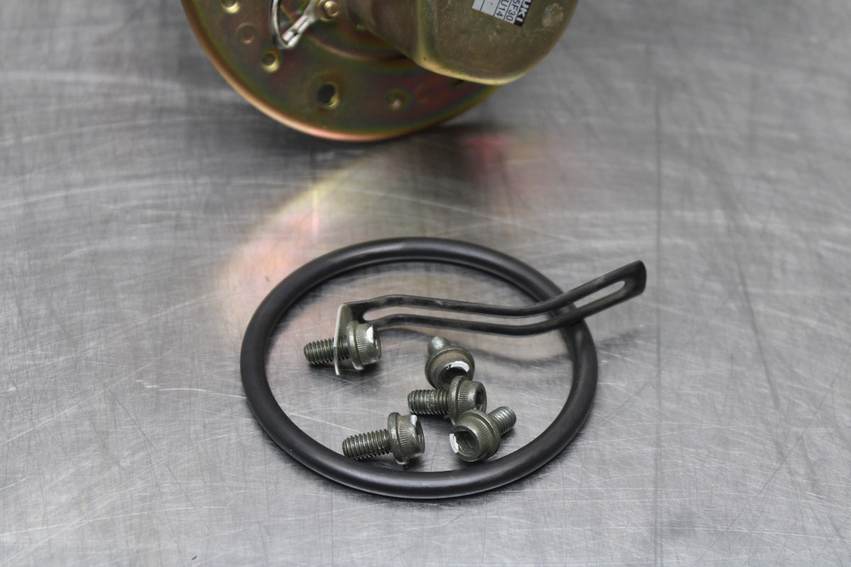 03 SUZUKI SV650 FUEL PUMP GAS PETROL SENDER UNIT BB846