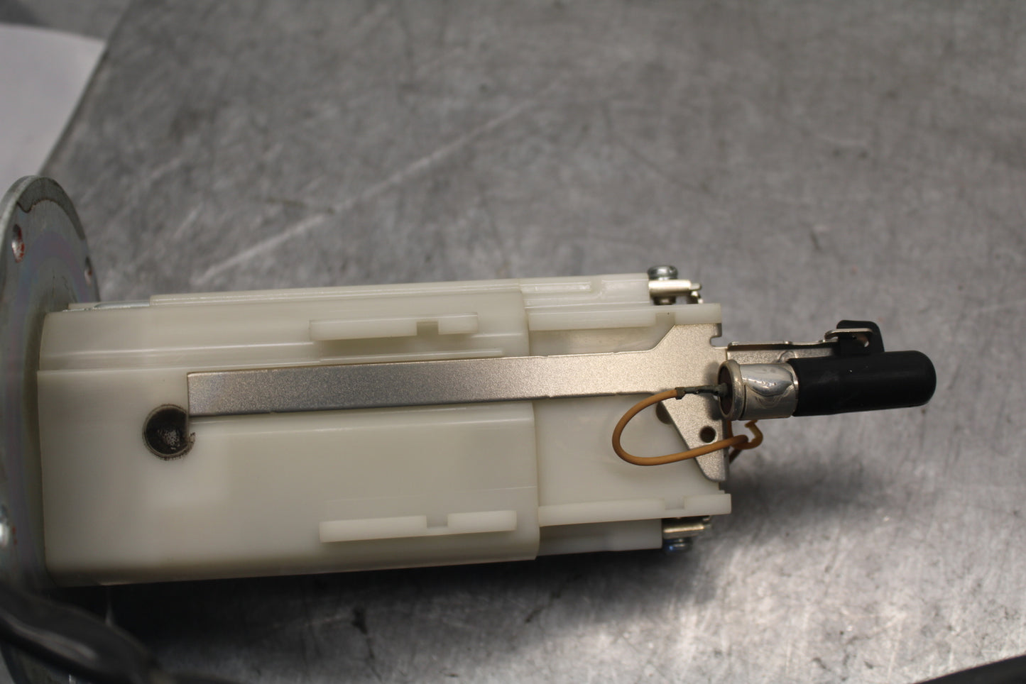 09-12 KAWASAKI NINJA ZX6R FUEL PUMP GAS PETROL SENDER UNIT 49040-0023 BB698