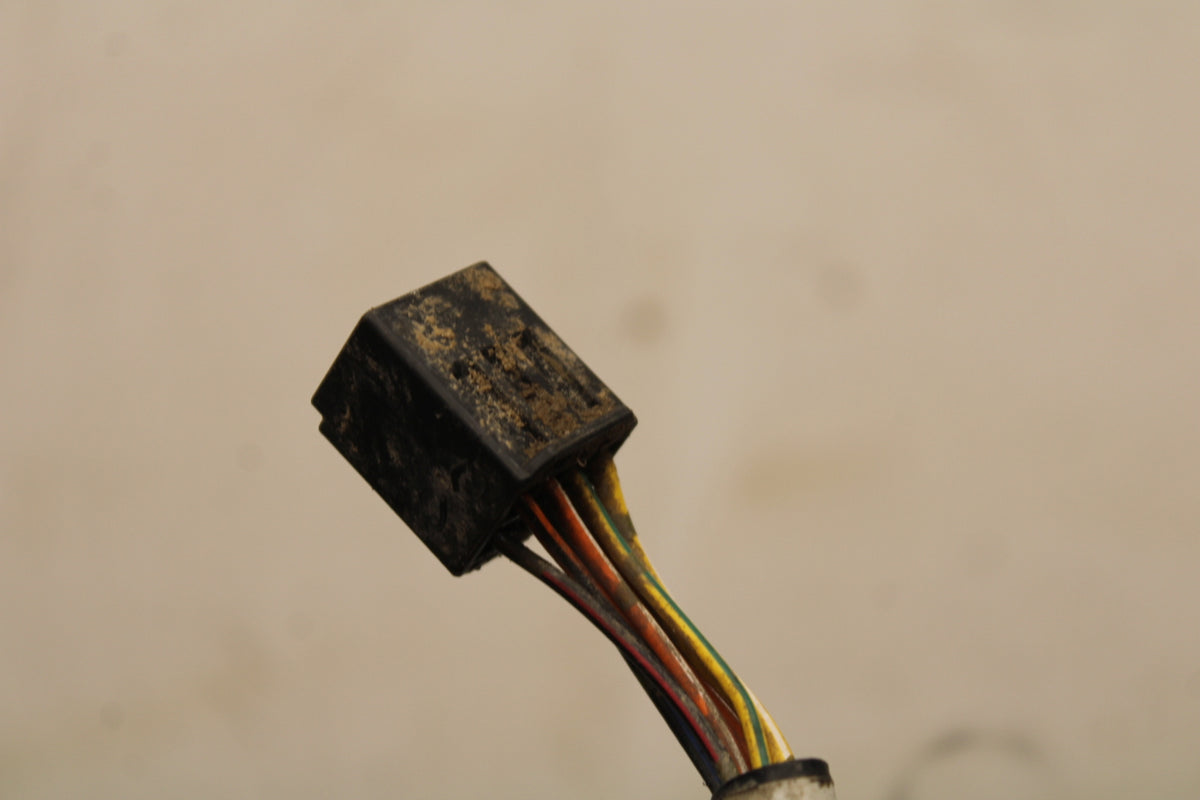 06-07 SUZUKI GSXR750 RIGHT CLIP ON HANDLE KILL OFF START SWITCH SWITCHES BB670