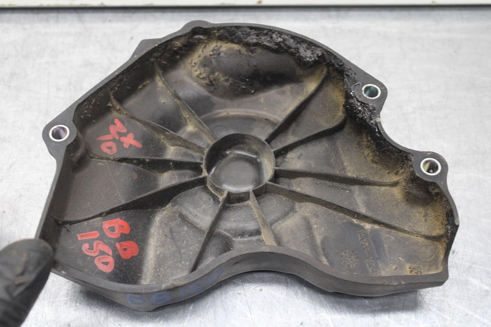 2016 Kawasaki Ninja ZX10R ZX1000 ABS KRT Edition ENGINE SPROCKET COVER BB86