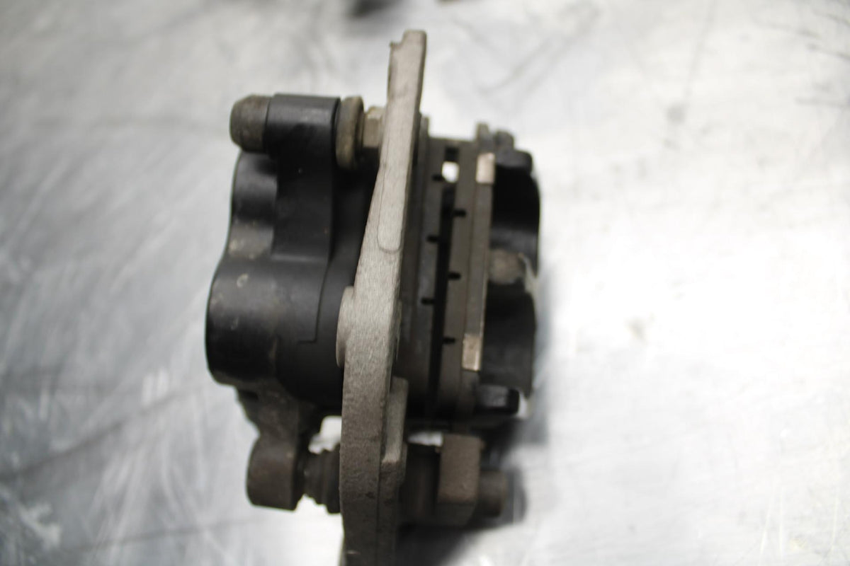 17-23 SUZUKI GSXR 250 GSX250RL8 FRONT BRAKE CALIPER BB490
