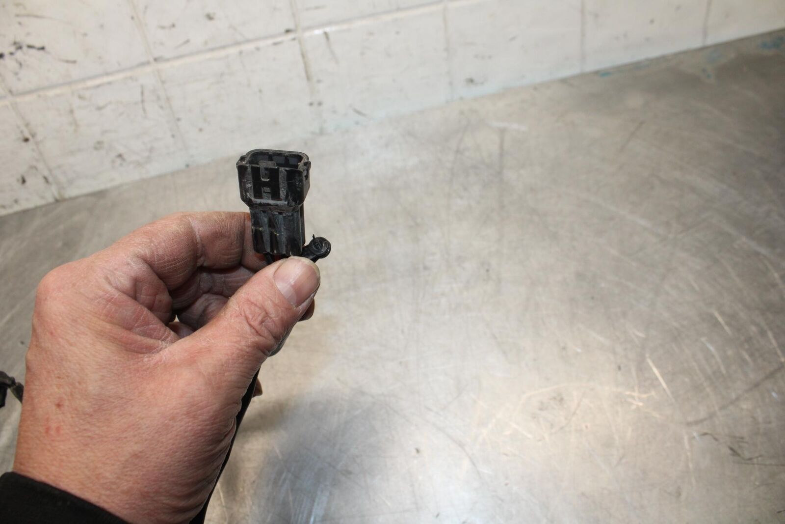 11-14 KAWASAKI VERSYS 650 LE 650C RIGHT  HANDLE KILL OFF START SWITCH BB498