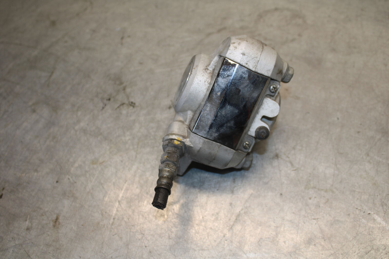 87-03 SUZUKI INTRUDER 1400 VS1400GLP LEFT FRONT BRAKE CALIPER BB702