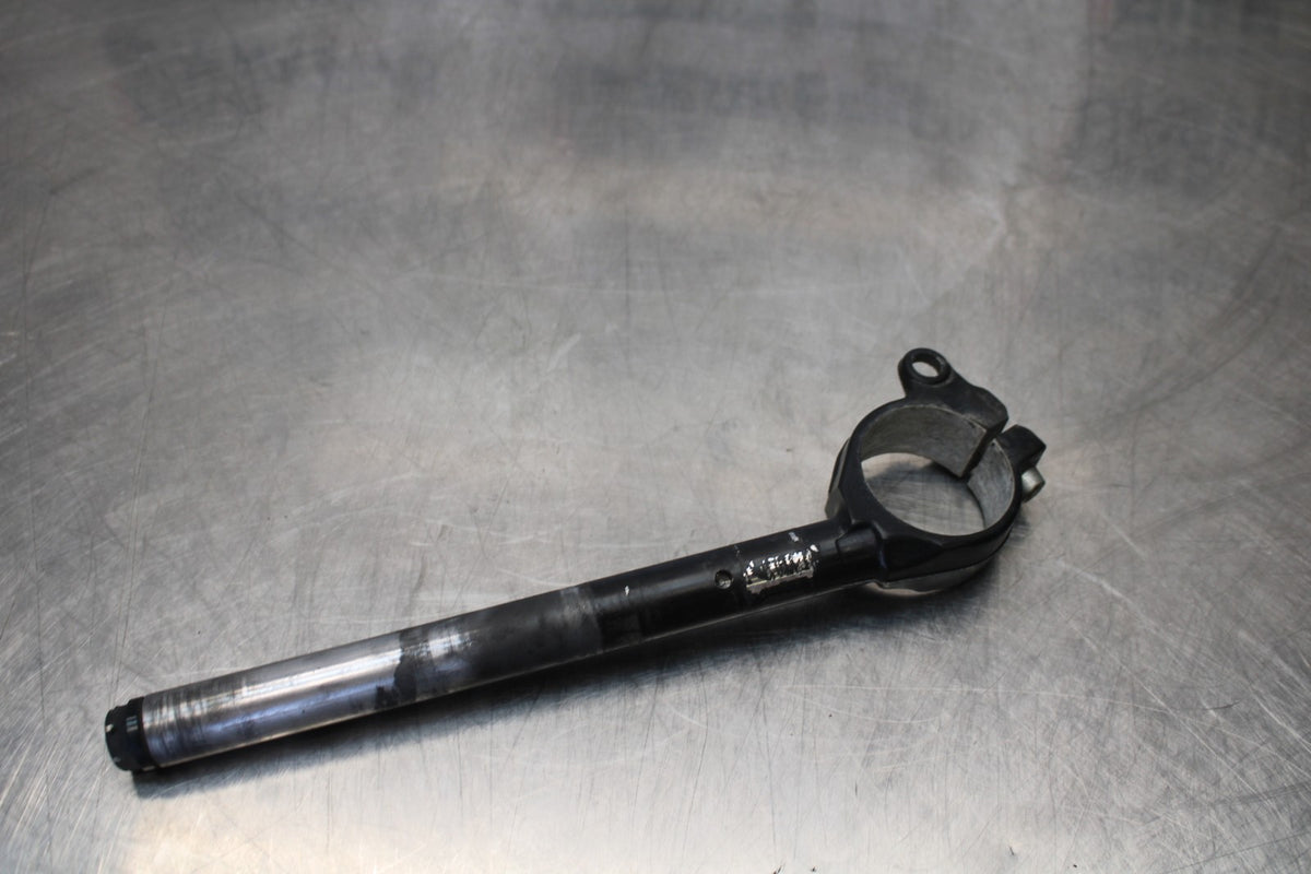 2007 Kawasaki Ninja ZX6R ZX600P RIGHT CLIP ON HANDLEBAR BB175