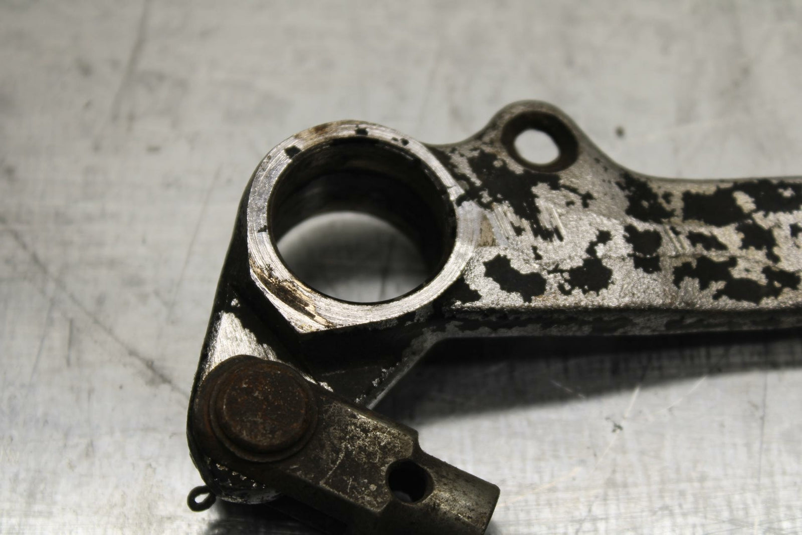 85 YAMAHA RZ500 RIGHT REARSET BRAKE FOOT PEDAL BB27 A