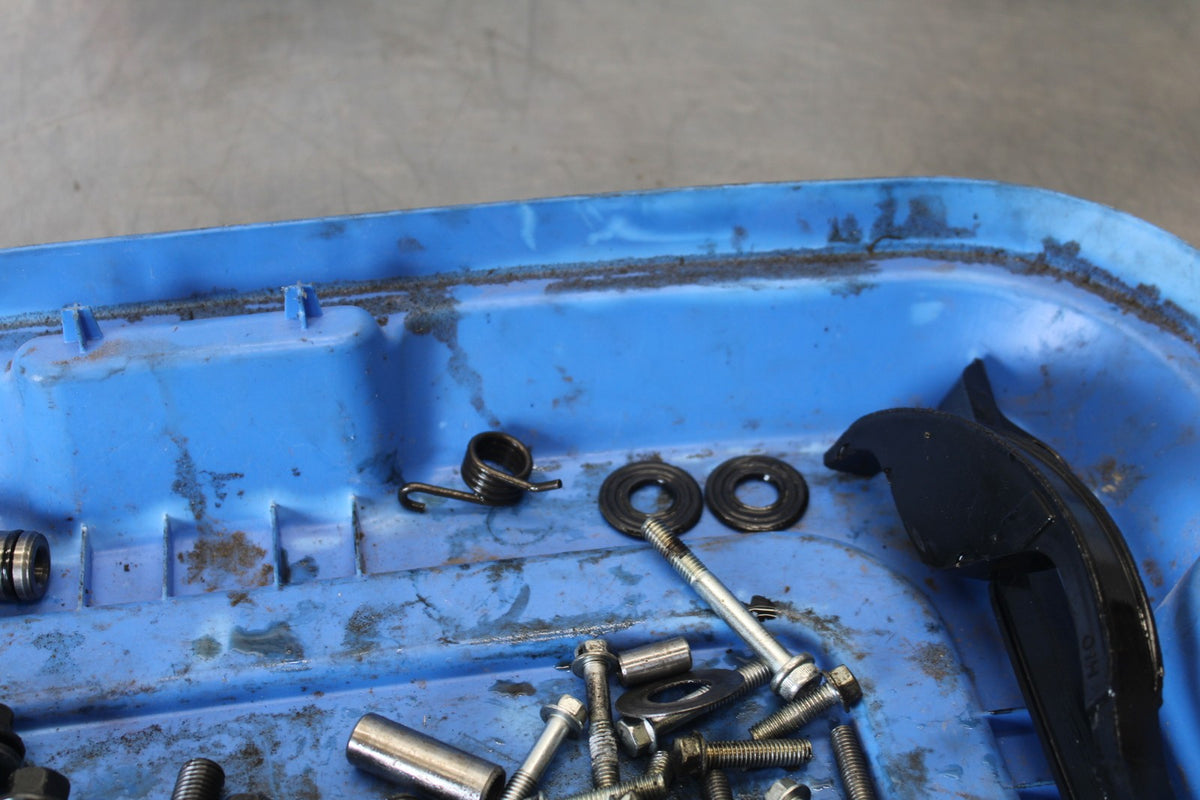 11-24 SUZUKI GSXR750 ENGINE MOUNTING BOLTS HARDWARE MOTOR SCREWS BB879