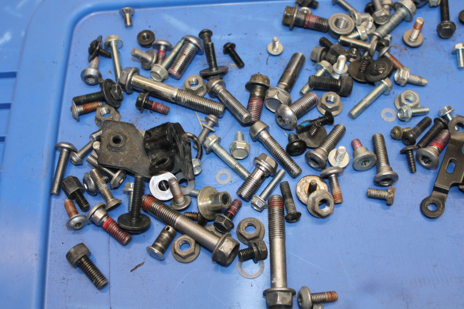 19-23 KAWASAKI NINJA ZX6R MOUNTING BOLTS HARDWARE MOTOR SCREWS BB701