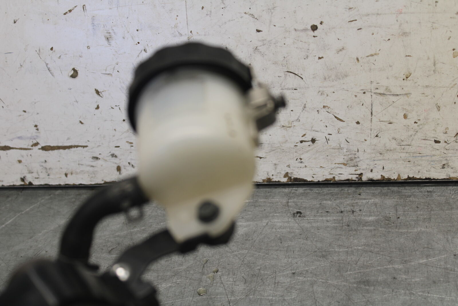 09-12 KAWASAKI NINJA ZX6R FRONT BRAKE MASTER CYLINDER w/ LEVER 43015-0141 BB698