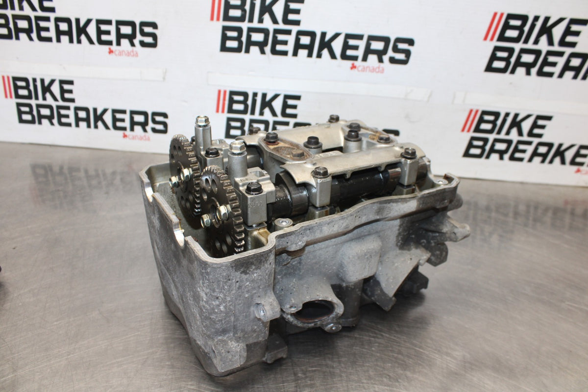06-07 HONDA INTERCEPTOR 800 VFR800 FRONT ENGINE TOP END CYLINDER HEAD BB917