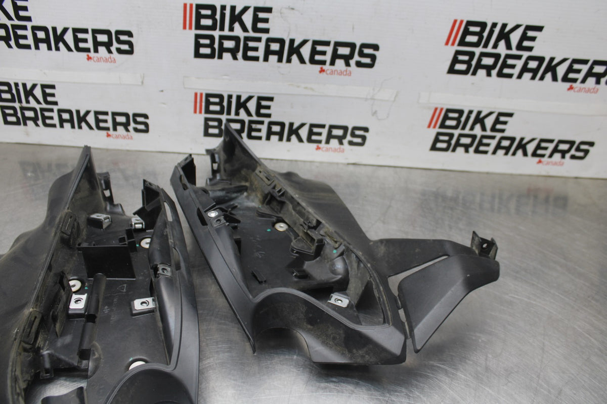 16 DUCATI 959 PANIGALE RIGHT LEFT INNER FAIRINGS COWLS PANELS TRIMS BB912