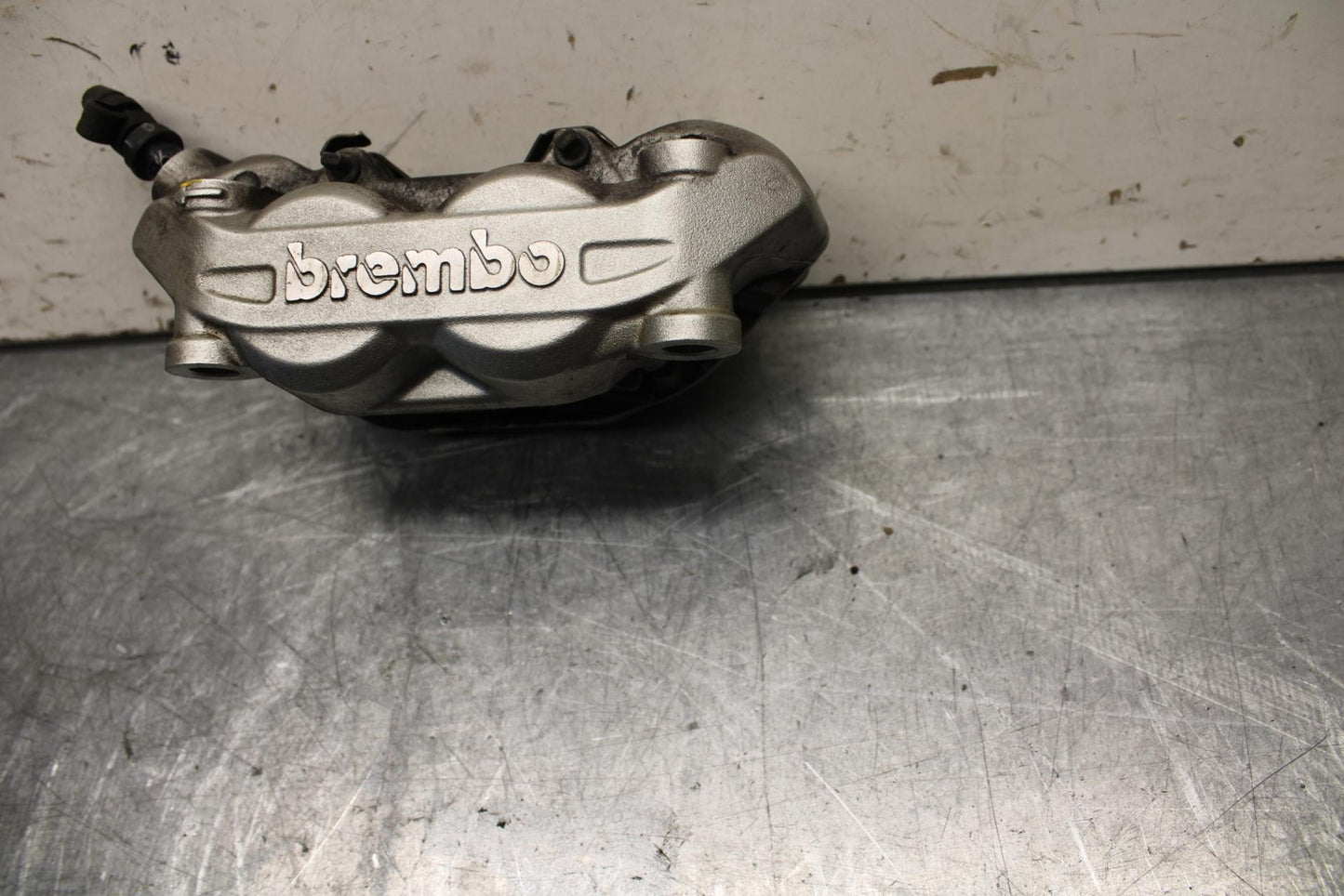 16-18 KTM 690 DUKE  FRONT BRAKE CALIPER BB631