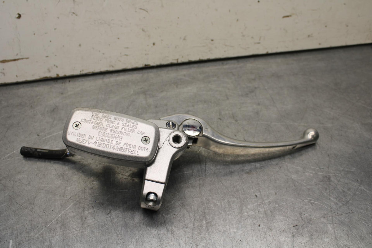 2013 Suzuki Boulevard C50T FRONT BRAKE MASTER CYLINDER BB625