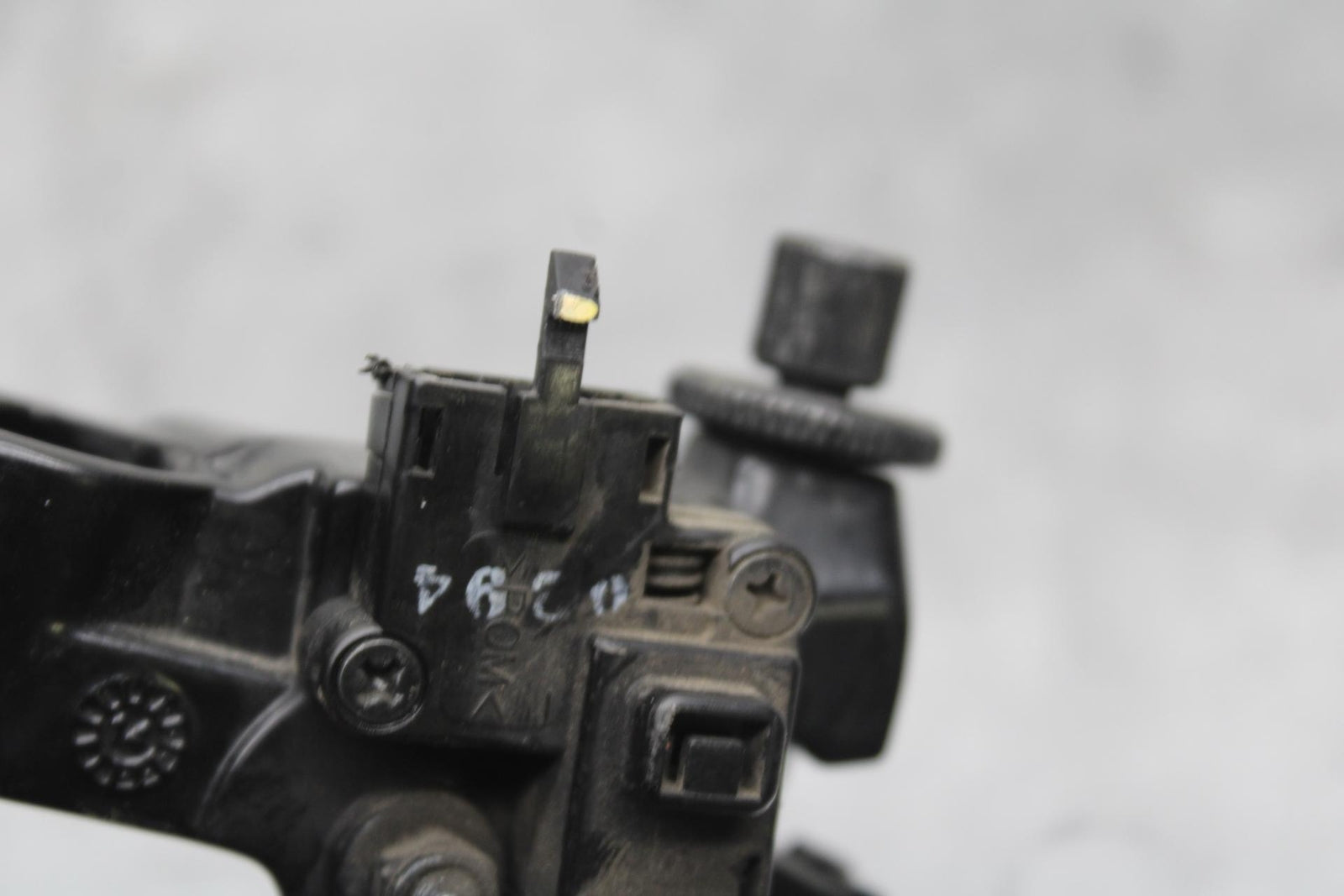 15-16 KAWASAKI EX300 CLUTCH PERCH MOUNT WITH LEVER  BB635