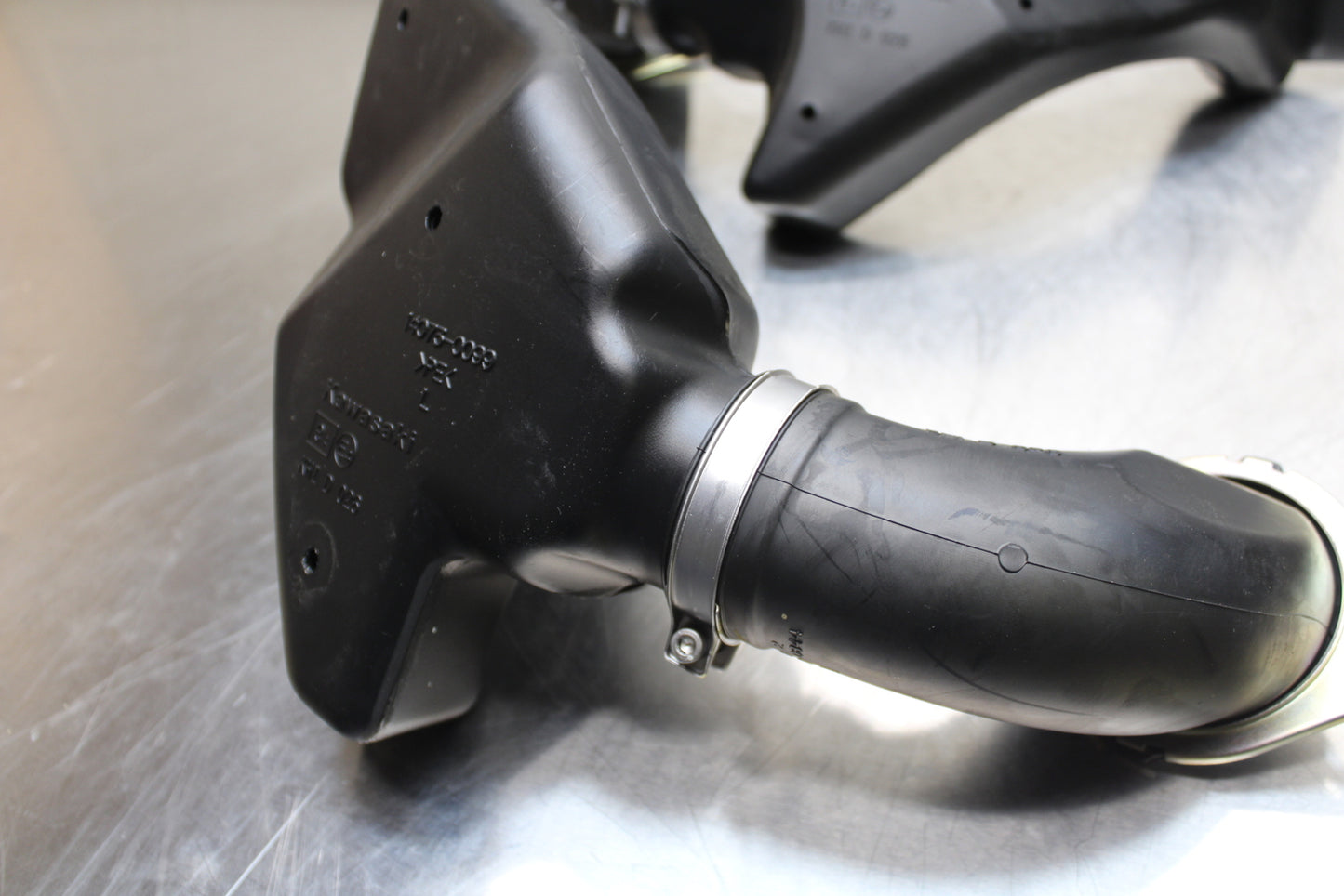 23-24 KAWASAKI NINJA ZX14R NEW!! RIGHT LEFT AIR INTAKE DUCTS BB141