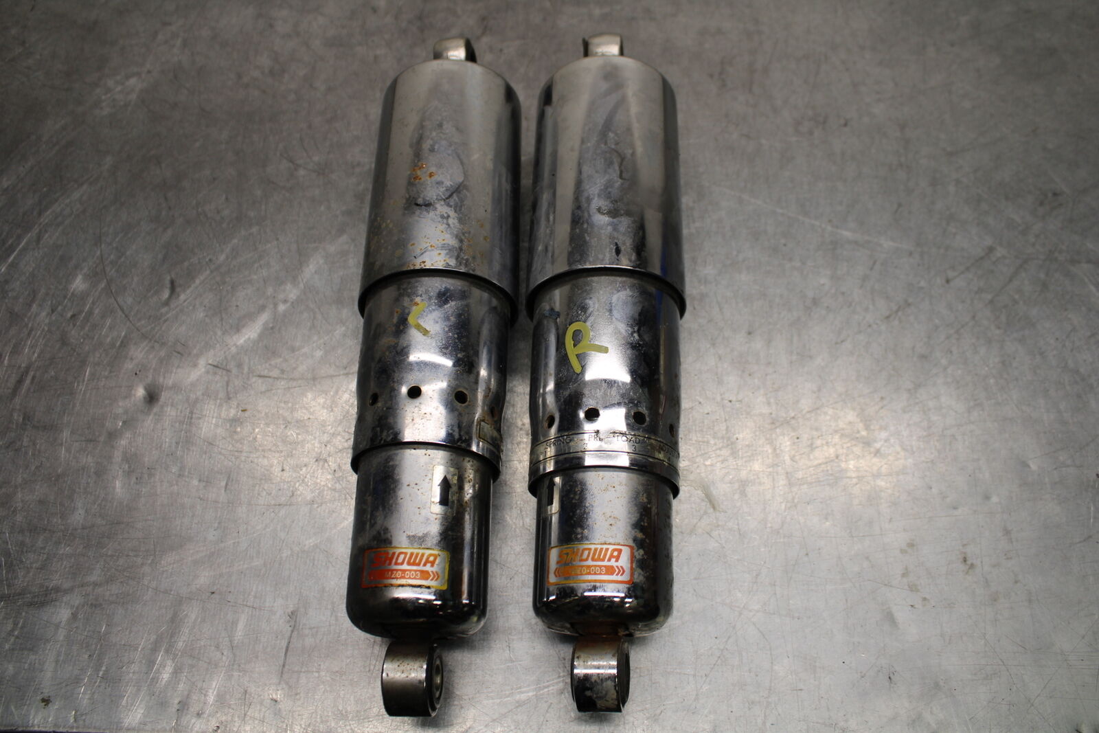 1998 Honda Valkyrie 1500 GL1500C REAR BACK SHOCK ABSORBER BB116