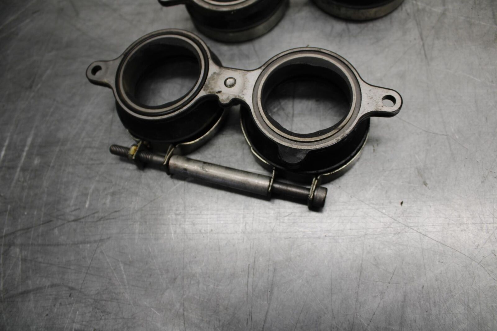 06-07 KAWASAKI NINJA ZX14R INTAKE MANIFOLD BB466