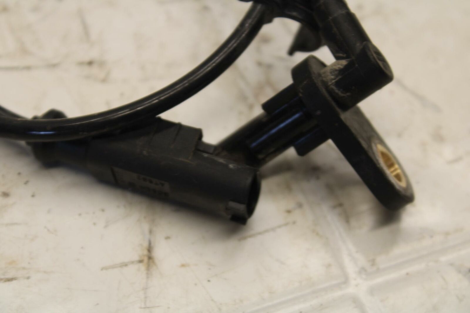 19-20 KAWASAKI NINJA ZX6R ZX636 REAR ABS BRAKE SENSOR BB407