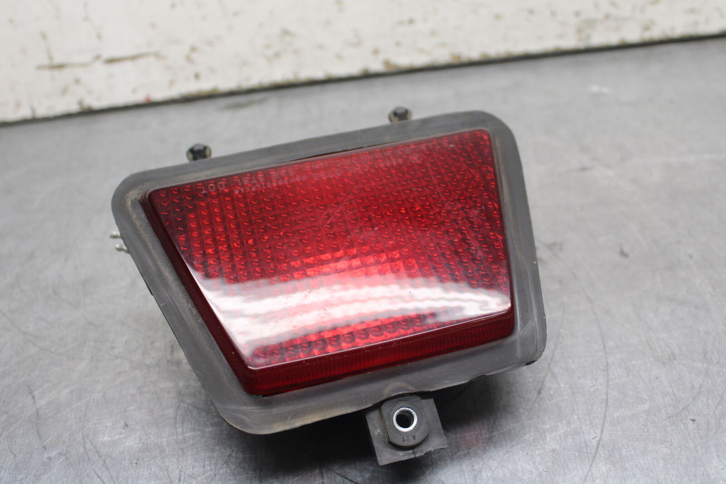 84 HONDA INTERCEPTOR 750 VF750F REAR TAIL TAILLIGHT BACK BRAKE LIGHT BB108