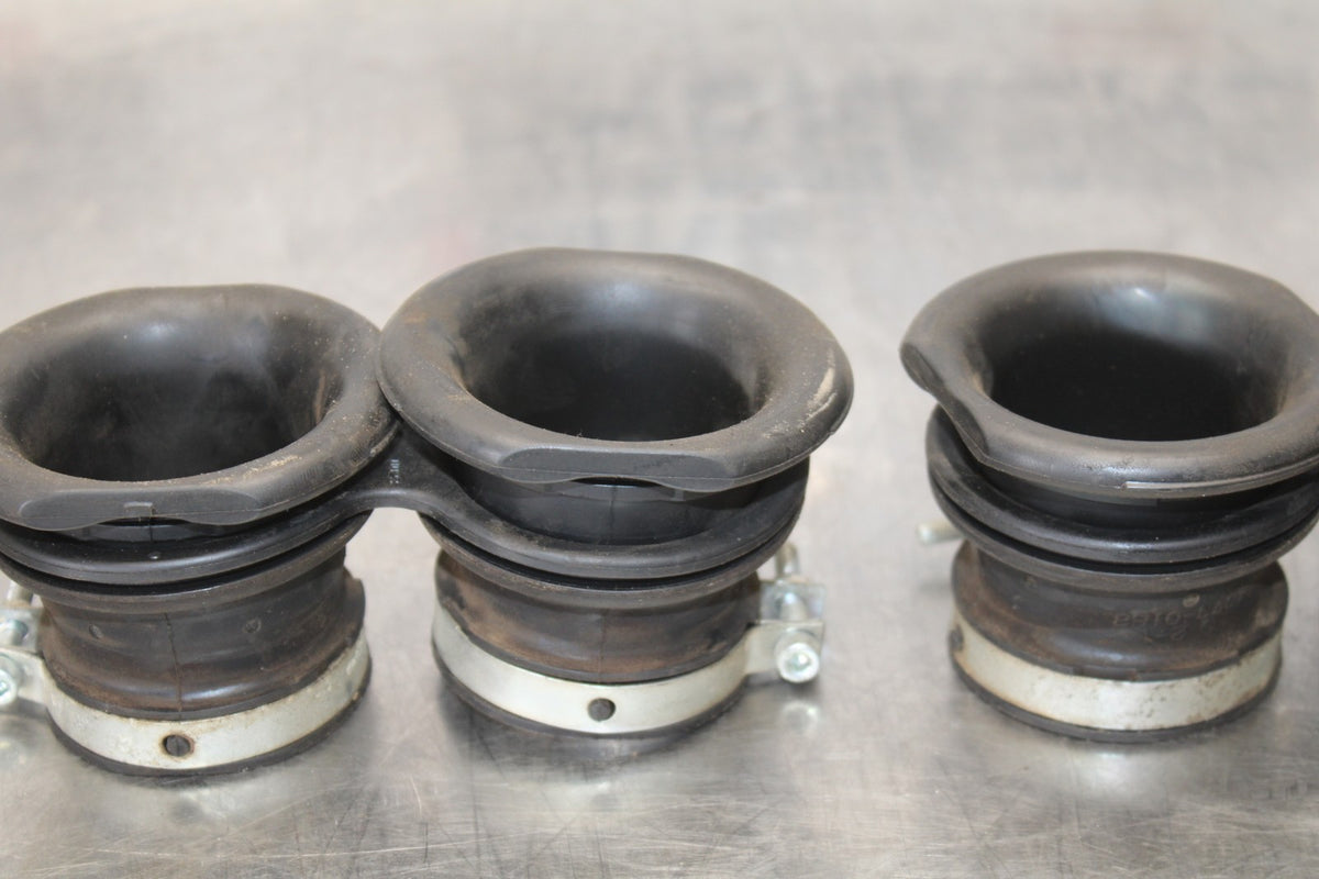09 KAWASAKI CONCOURS 14 ZG1400B AIRBOX INTAKE VELOCITY STACKS BB875