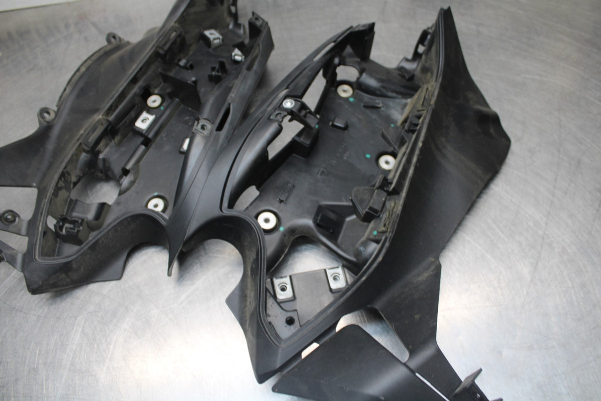 16 DUCATI 959 PANIGALE RIGHT LEFT INNER FAIRINGS COWLS PANELS TRIMS BB912