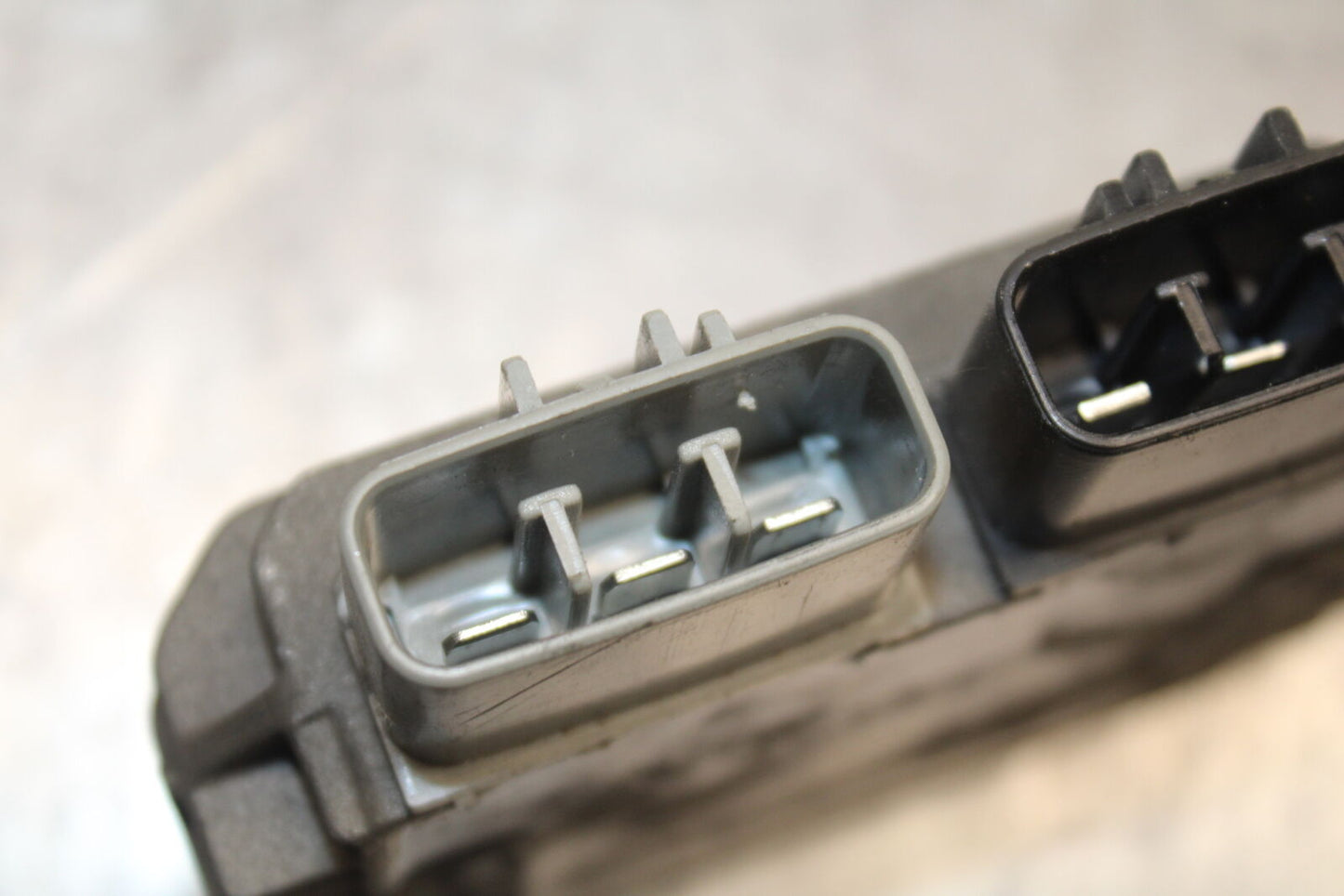 09-12 KAWASAKI NINJA ZX6R RECTIFIER VOLTAGE REGULATOR 21066-0028 BB698